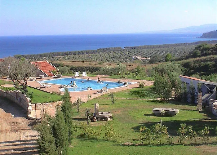Borgo Piazza Country * Roccella (Calabria)
